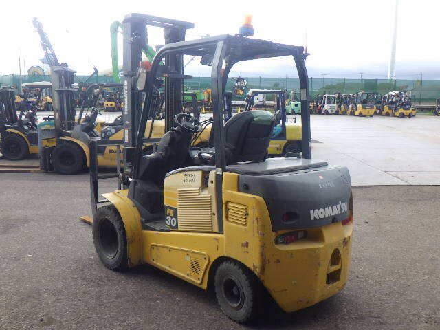 Xe nâng điện 3.0 tấn Komatsu FE30-1 serial 301602 - Ảnh 5