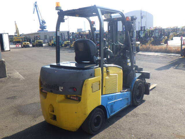 Xe nâng điện 3.0 tấn Komatsu FE30-1 serial 308446 - Ảnh 4