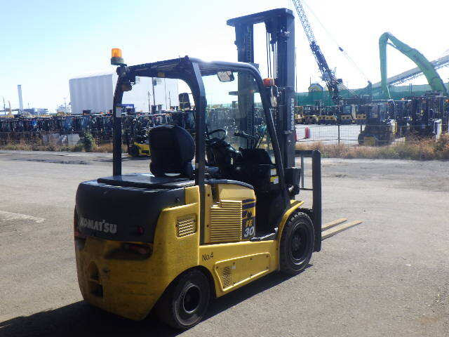 Xe nâng điện Komatsu 3.0 tấn model FE30-1 serial 306436 - Ảnh 3