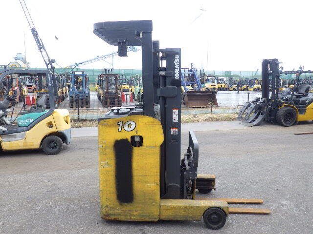 Xe nâng điện đứng lái 1.0 tấn Komatsu model FB10RL-15 serial 154596 - Ảnh 7
