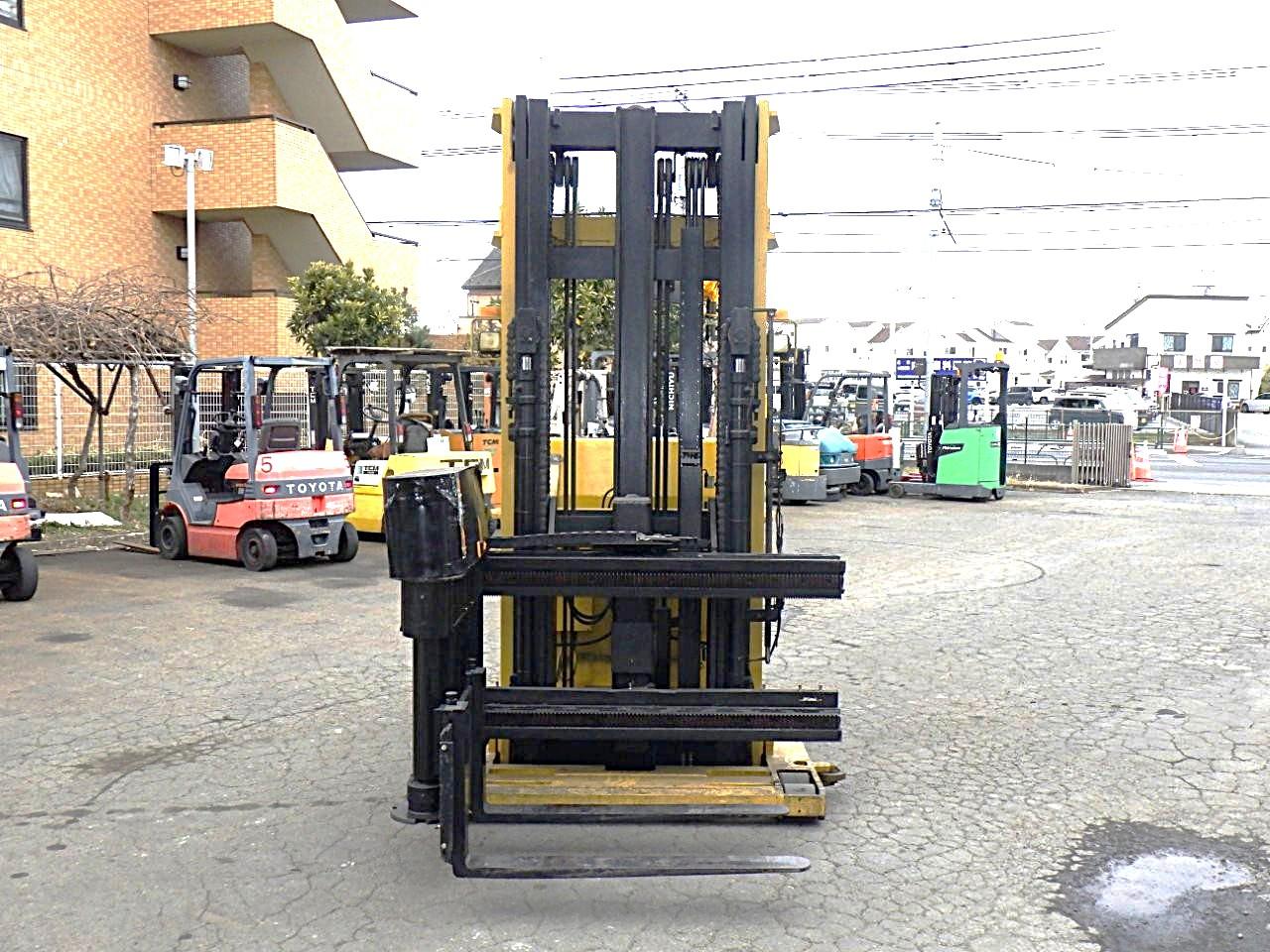 Xe nâng điện 3 chiều Nichiyu RFTL12-B40-500M - Ảnh 2