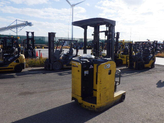 Xe nâng điện đứng lái 0.9 tấn Komatsu model FB09RS-15 serial 156802 - Ảnh 4