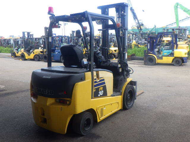 7 lưu ý khi sạc bình 72V