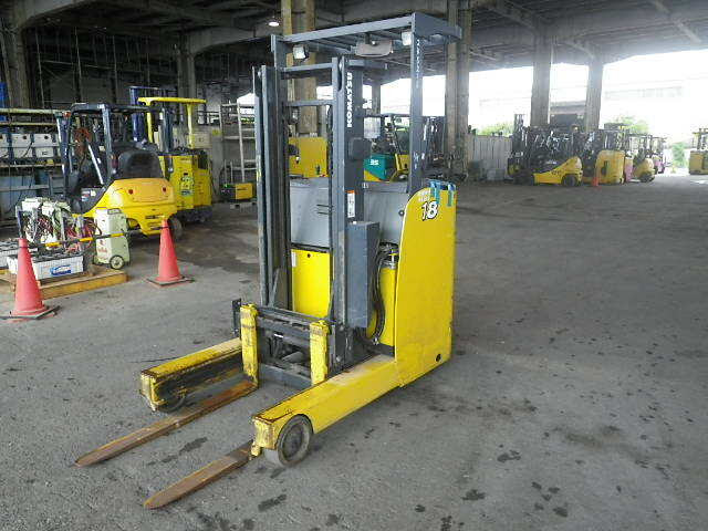 Xe nâng điên Komatsu 1.8 tấn FB18RL-15 (158643) - Ảnh 2