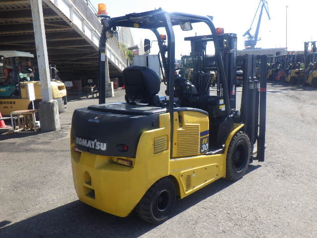 Xe nâng điện Komatsu 3 tấn FE30-1 (301206) - Ảnh 10