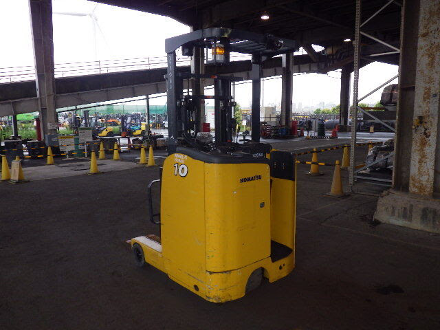 Xe nâng điện Komatsu 1 tấn FB10RL-15 (150308) - Ảnh 5