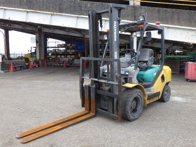 Xe nâng dầu Komatsu 3.0 tấn FD30-16 (715405) - Ảnh 12