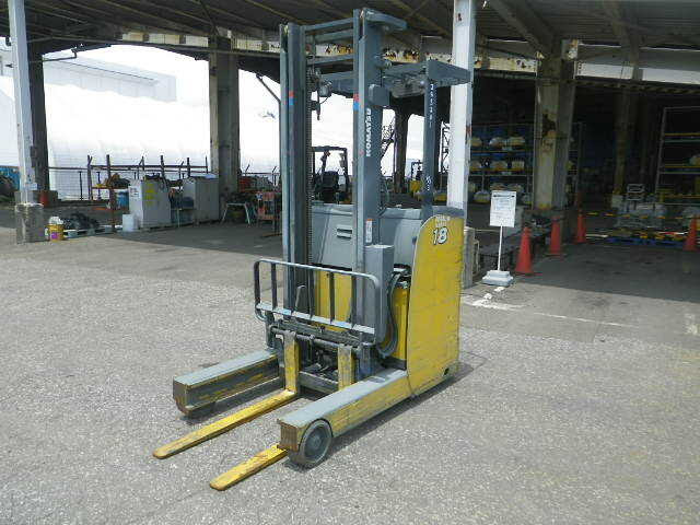 Xe nâng điện Komatsu 1.8 tấn FB18RL-15 (160445) - Ảnh 2