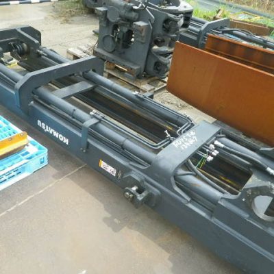 xenang-xe-nang-dau-komatsu-4-5-tan-fd45t-10-seri-134647-san-xuat-nam-2010-5.jpg