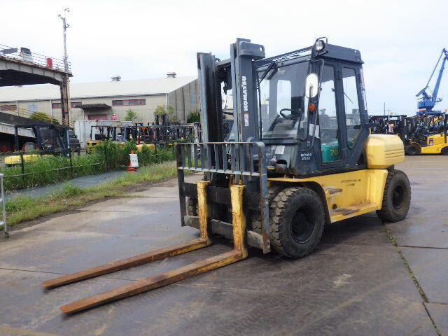 Xe nâng dầu Komatsu 7 tấn FD70HD-8 (47036) - Ảnh 5