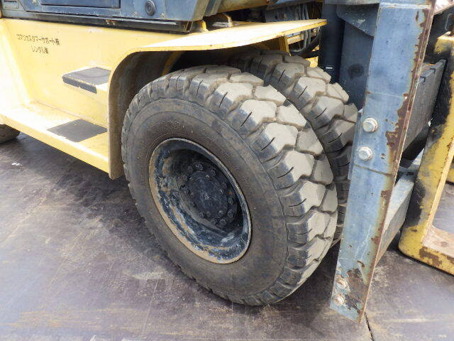 Xe nâng dầu Komatsu 7 tấn FD70HD-8 (47036) - Ảnh 9