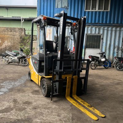xenang-xe-nang-dien-komatsu-1-5-tan-fb15-12-856962-san-xuat-nam-2021-7.jpg
