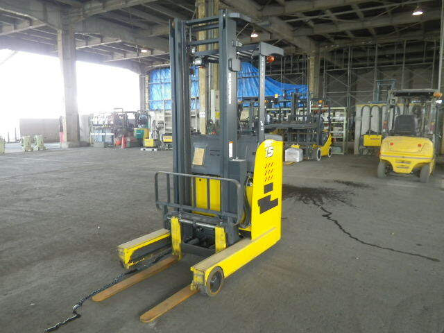 xenang-xe-nang-dien-komatsu-1-5-tan-fb15rw-15-4.jpg