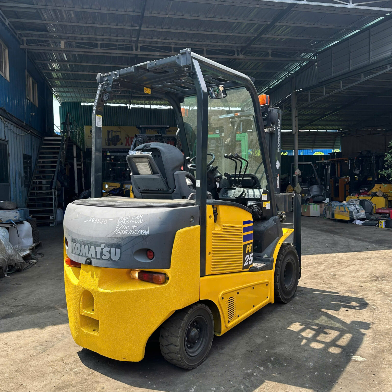 Xe nâng điện Komatsu 2.5 tấn FE25H-1 (310376) - Ảnh 4