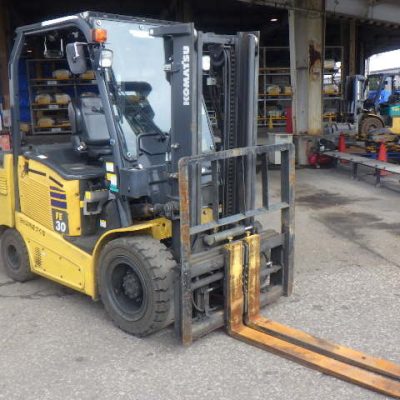 xenang-xe-nang-dien-komatsu-3-0-tan-fe30-1-seri-307027-sx-nam-2019-2-1.jpg