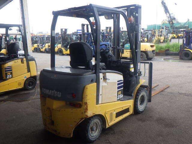Xe nâng điện Komatsu 2.5 tấn FE25H-1 (309381) - Ảnh 2