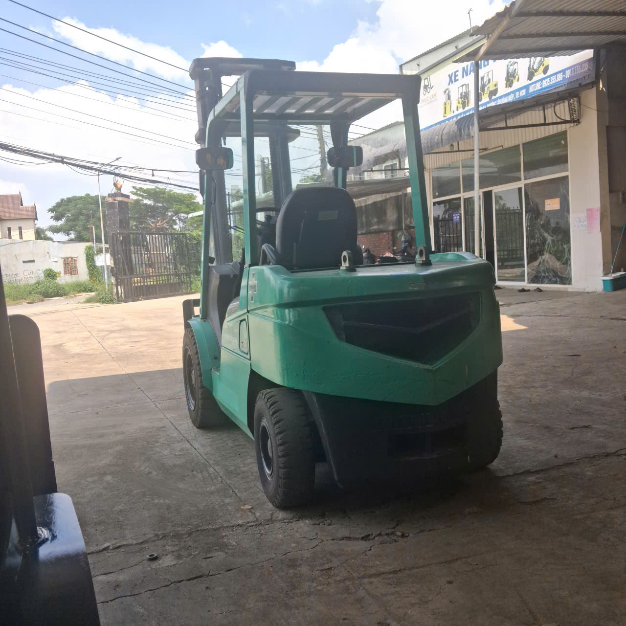 Xe nâng dầu Mitsubishi 3.5 tấn, FD35AT Seri F14E-80347, sản xuất năm 2010 - Ảnh 3